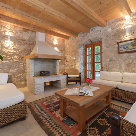 Willa Traditional Stone With Amazing Outdoor Pool Orebić